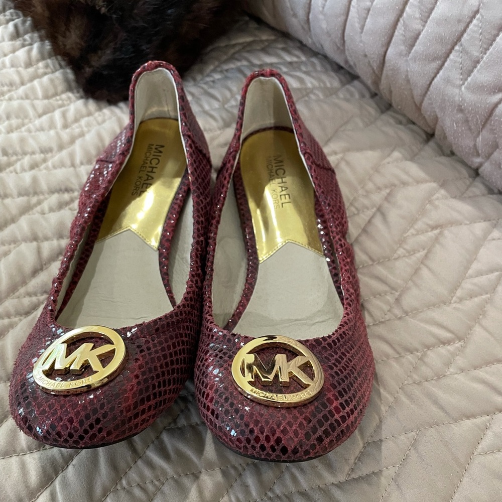 Michael Kors Flats